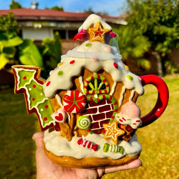 Blue Sky Clayworks Gingerbread House Teapot - Picture 1 of 5